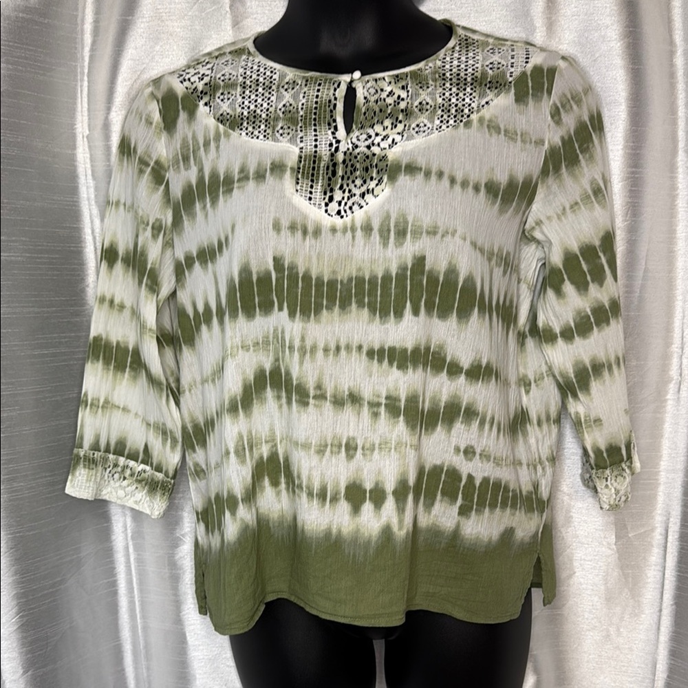 Alfred Dunner Women’s 14 Green White Crinkle Cotton 3/4 Sleeve Top